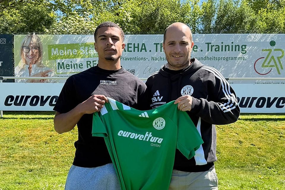 Fortuna-Neuzugang mit Trainer Arber Morina